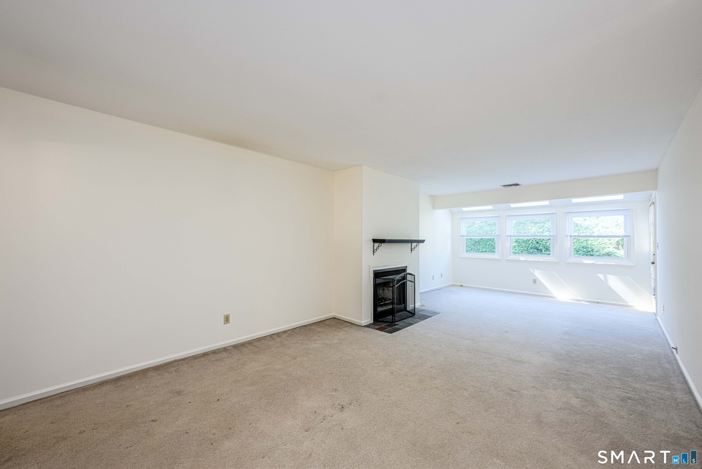 1400 Hartford Turnpike - Photo 11