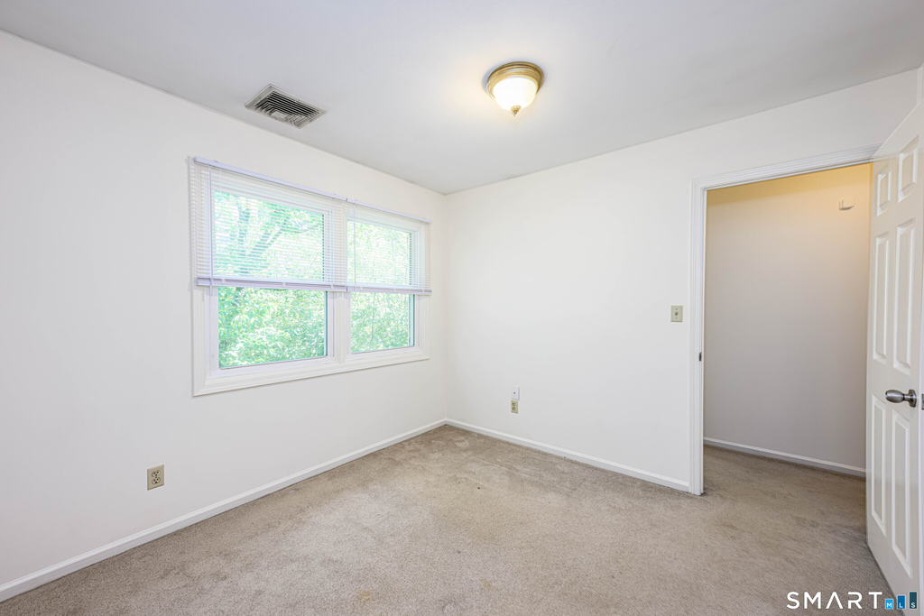 1400 Hartford Turnpike - Photo 18