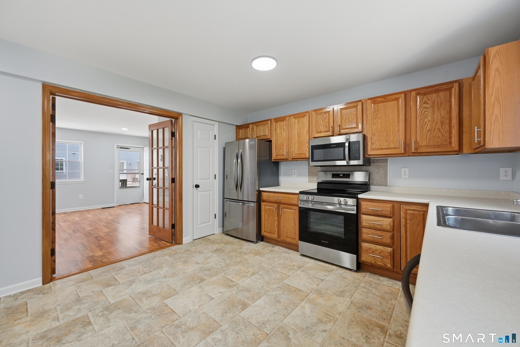 1 Union Avenue - Photo 8