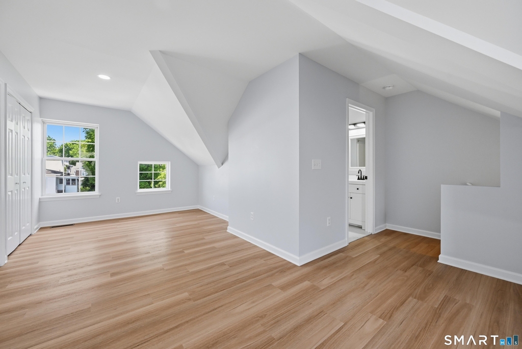 1 Union Avenue - Photo 11