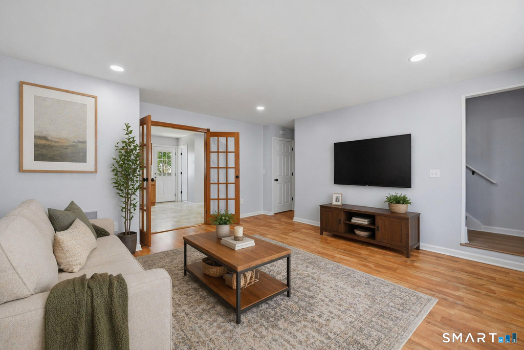 1 Union Avenue - Photo 0