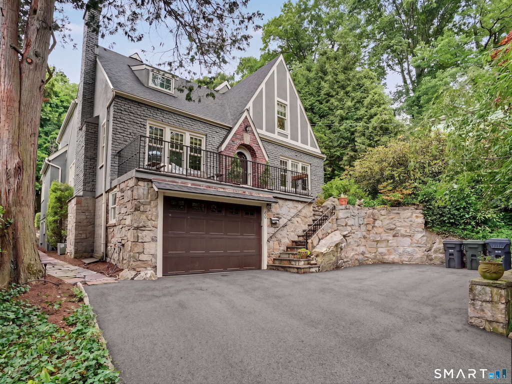 46 Valleywood Road - Photo 1