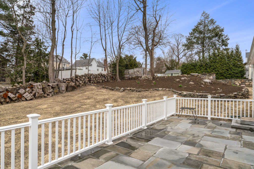 80 Third Street - Photo 36