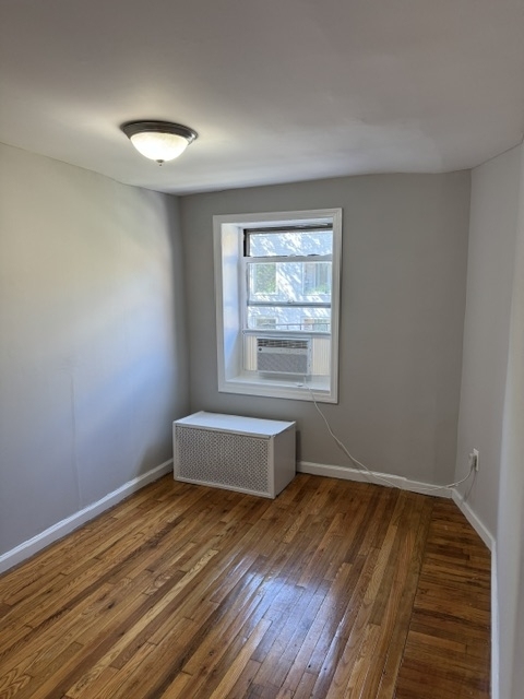 354 East 19th Street - Photo 8