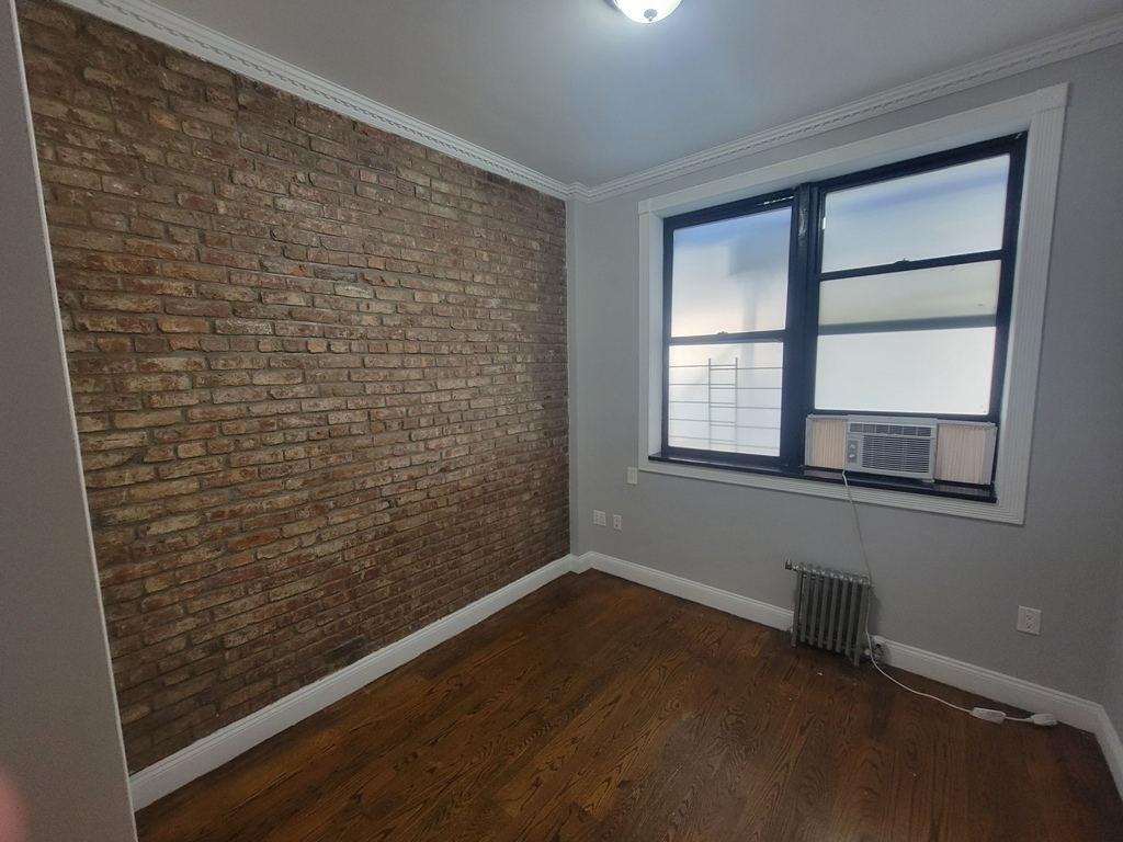 334 East 100th Street - Photo 2