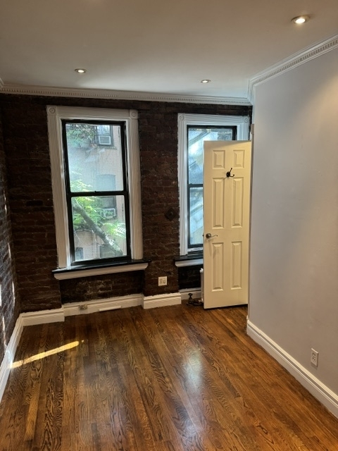 416 East 13th Street - Photo 3