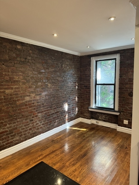 416 East 13th Street - Photo 2