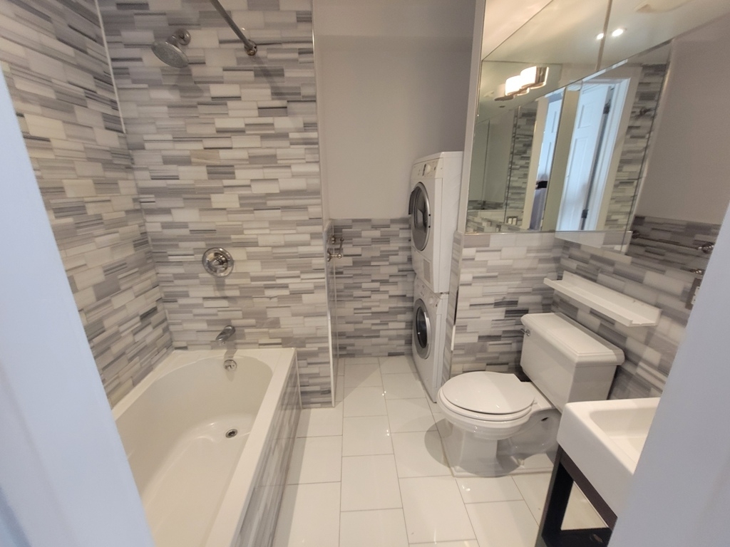 334 East 100th Street - Photo 3