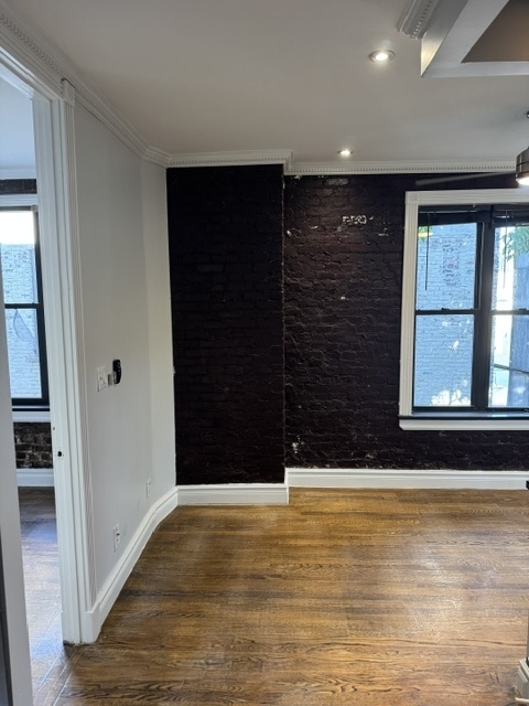 416 East 13th Street - Photo 9