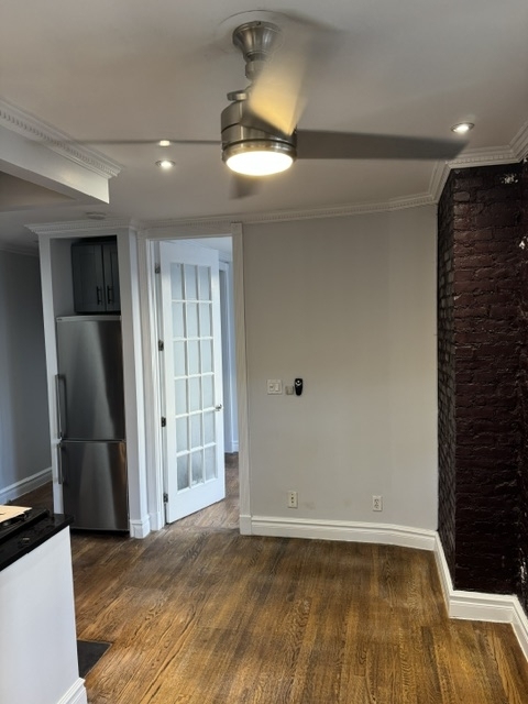 416 East 13th Street - Photo 5