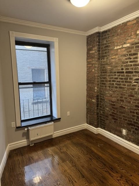 202 East 13th Street - Photo 10