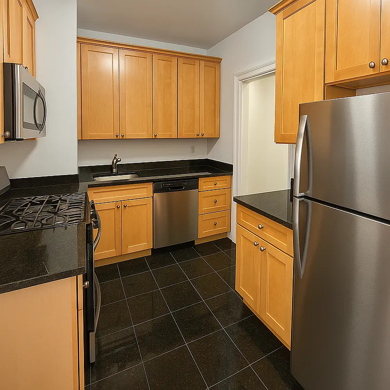 west 13th street - Photo 2