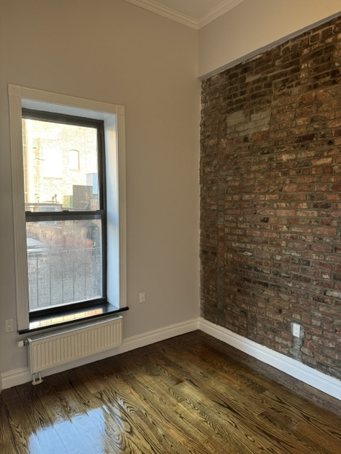 202 East 13th Street - Photo 6
