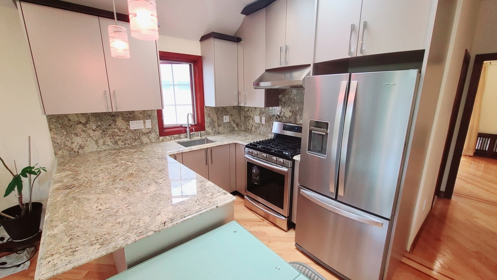 64-47 Dieterle Crescent - Photo 3