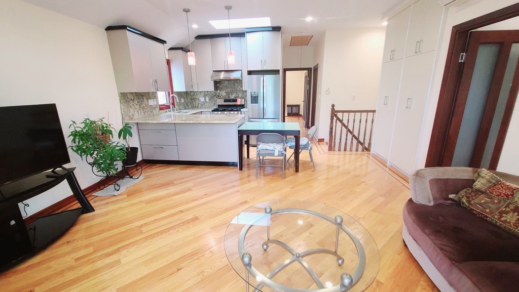 64-47 Dieterle Crescent - Photo 1