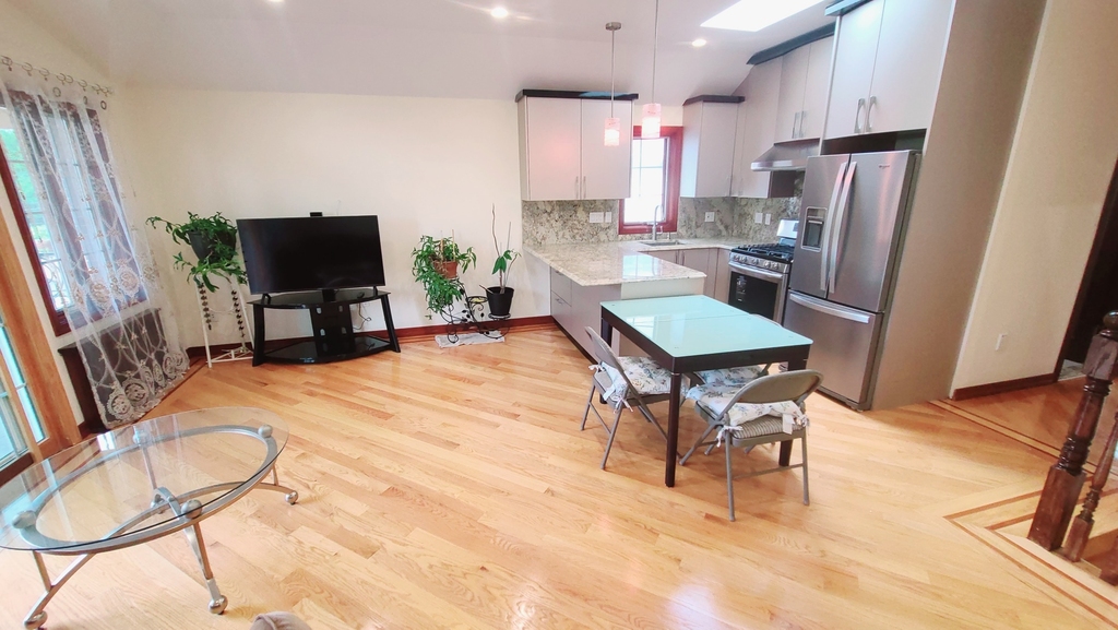 64-47 Dieterle Crescent - Photo 0