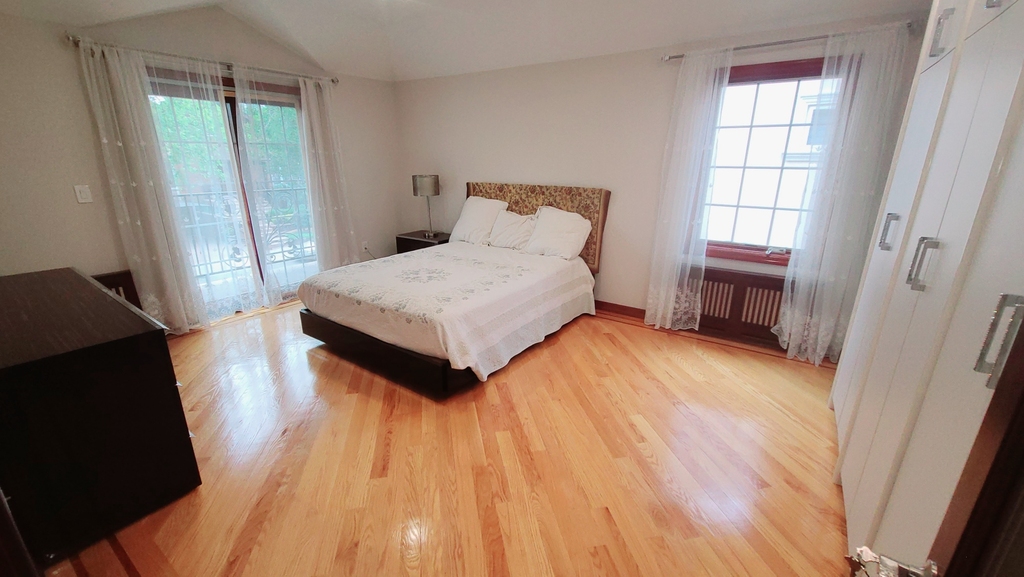 64-47 Dieterle Crescent - Photo 8