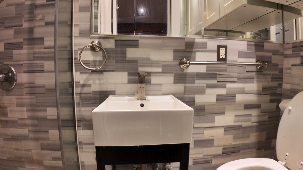 West 52nd Street - Photo 9