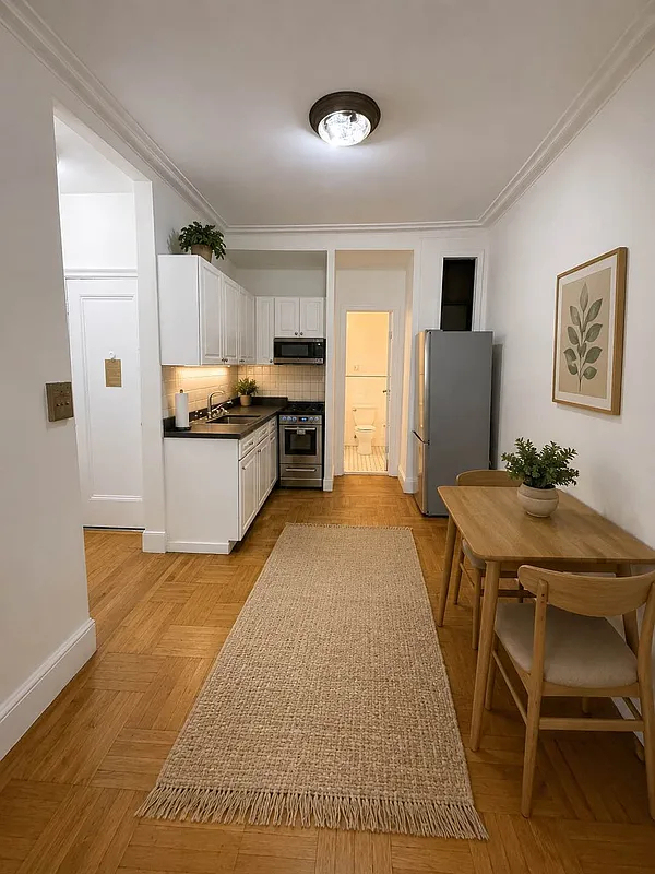  89th Street - Photo 2