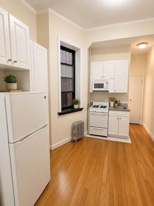  East 38th Street - Photo 1