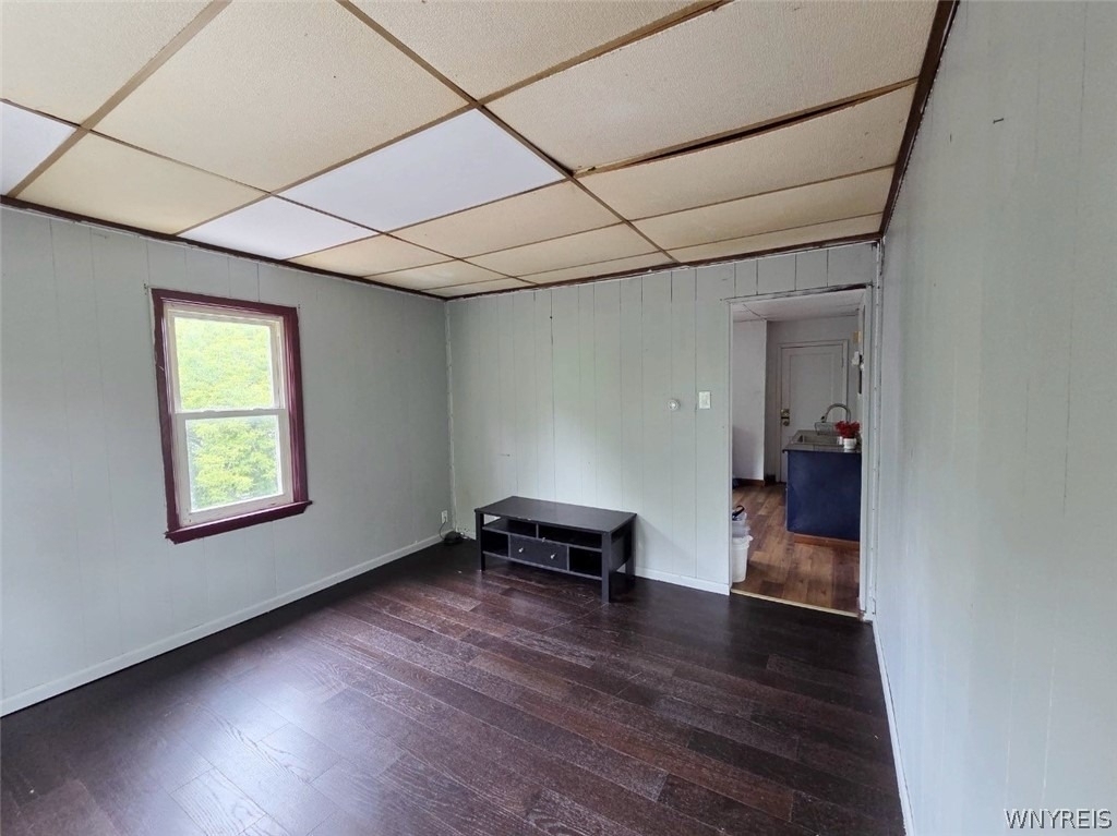 1037 Walden Avenue - Photo 5