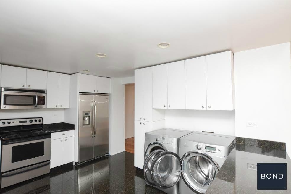 East 69th Street - Photo 7