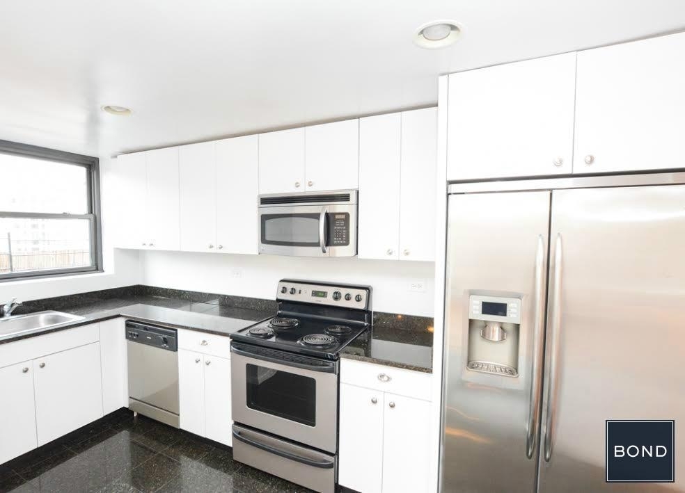 East 69th Street - Photo 8