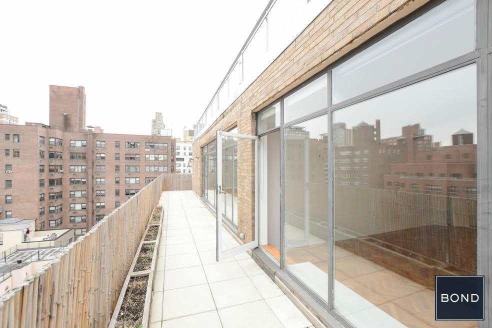 East 69th Street - Photo 3