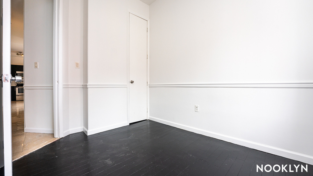 438 Wilson Ave 11221 - Photo 12