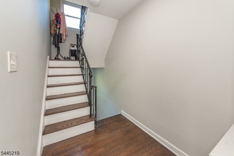 39 Park Ter - Photo 17