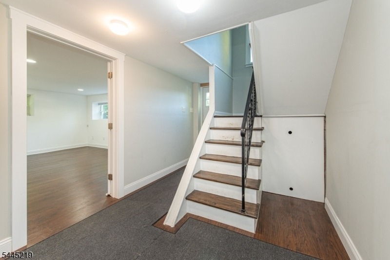 39 Park Ter - Photo 16