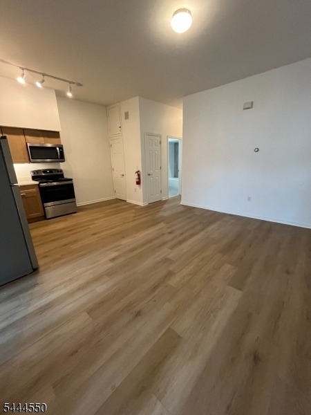 403 S Main St - Unit 302 - Photo 3