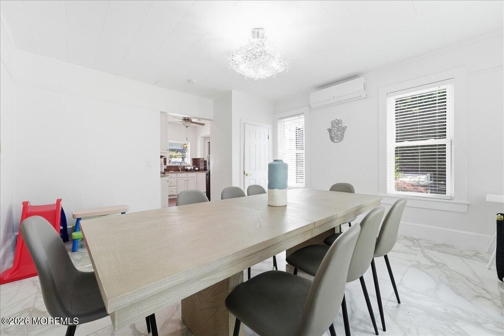 496 W Park Avenue - Photo 10