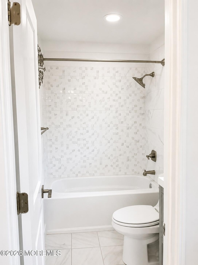 37 Myrtle Avenue - Photo 6