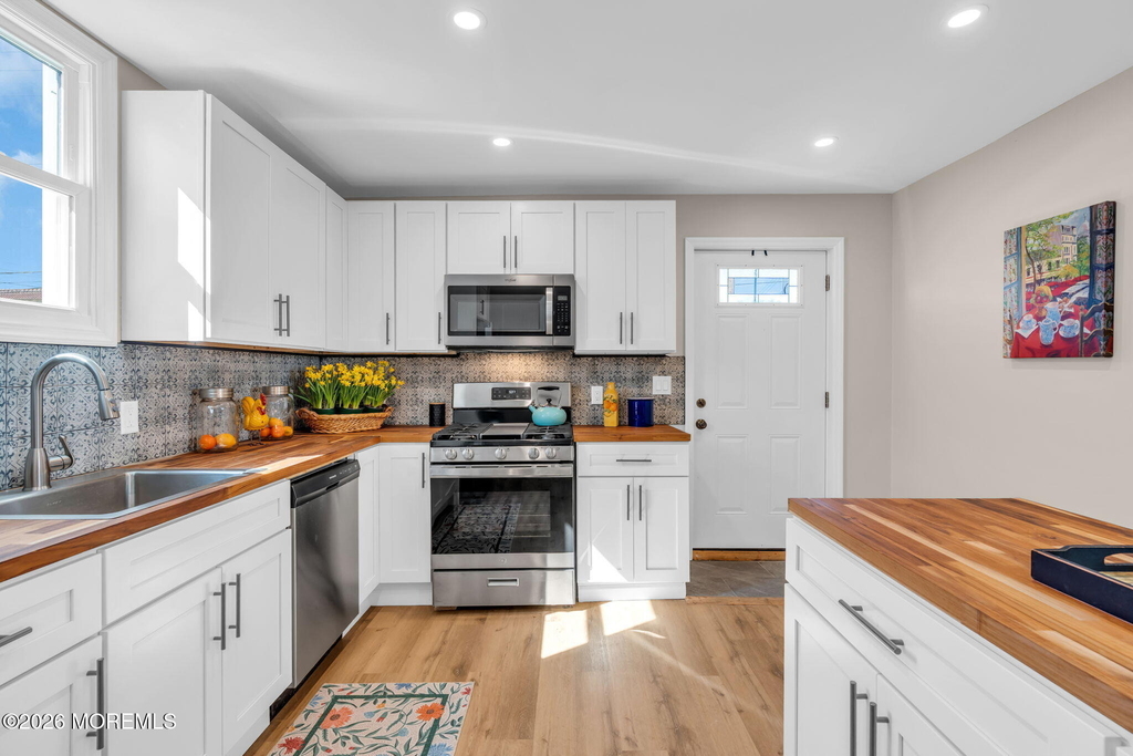 282 Carr Avenue - Photo 6