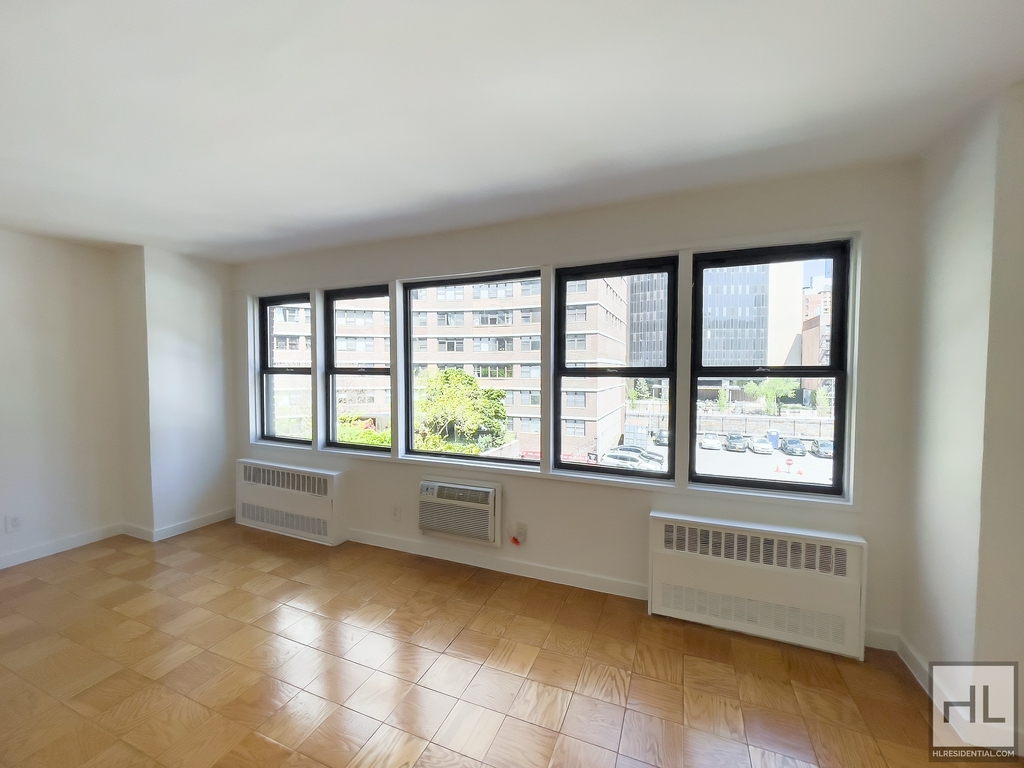 East 36 Street - Photo 0
