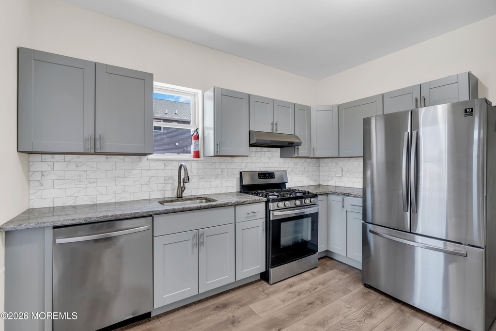 102 Broad Street - Photo 2