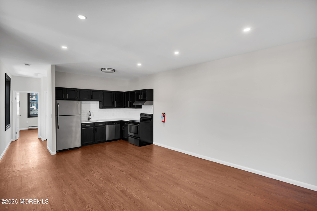 31 W Front Street - Photo 0