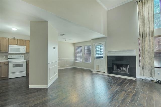 12816 Seaside Drive - Photo 1