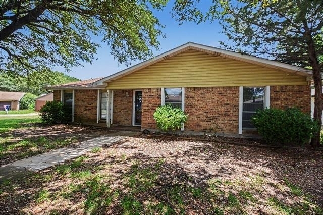 4237 Foliage Drive - Photo 1
