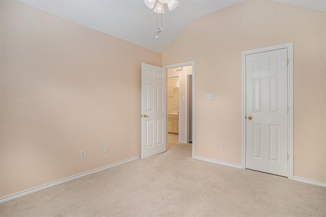 1307 Hyde Park Boulevard - Photo 21