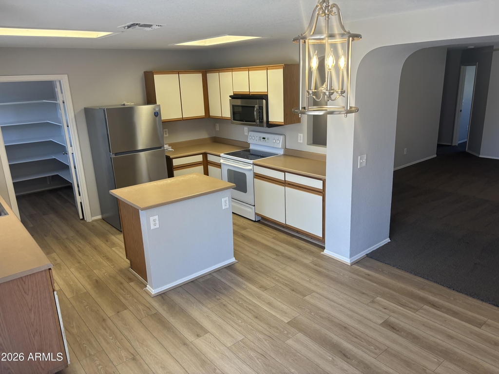 5225 E Florian Avenue - Photo 2