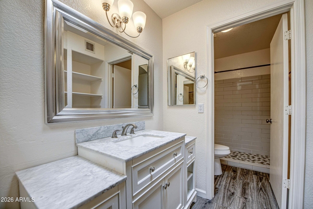 18613 N 35th Street - Photo 4