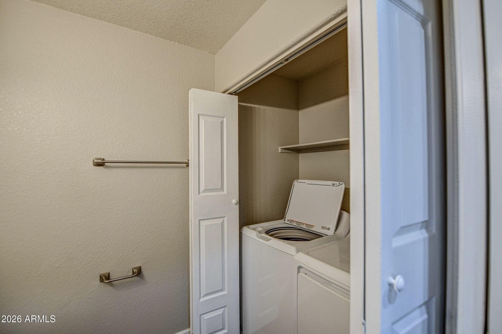 18613 N 35th Street - Photo 7