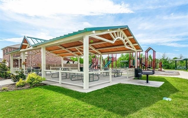 1503 Hill Top Court - Photo 34