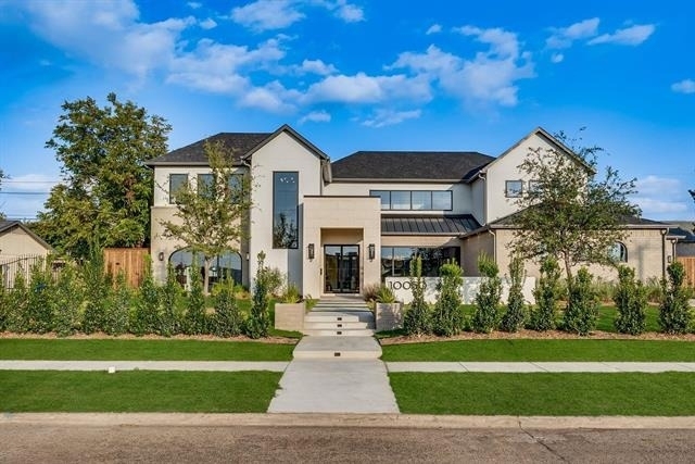 10050 Gooding Drive - Photo 1