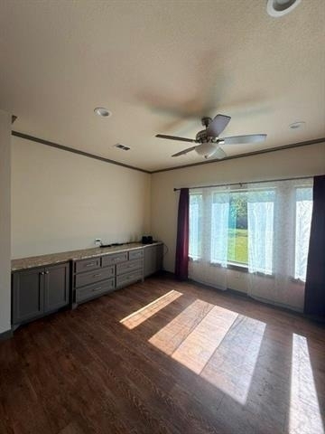 225 Scurry Avenue - Photo 3