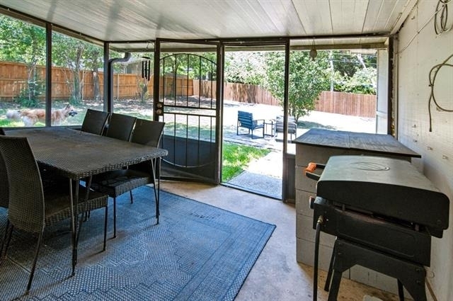 8005 Lazy Lane Road - Photo 25
