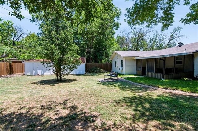 8005 Lazy Lane Road - Photo 28
