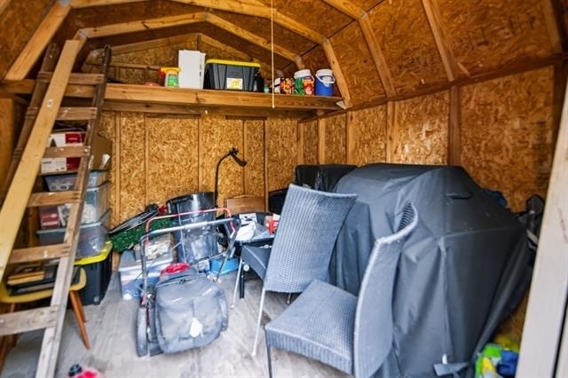 8005 Lazy Lane Road - Photo 33